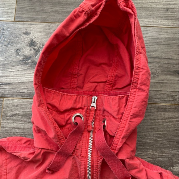 Columbia windbreaker pullover quarter zip hooded high collared red spring coat - Picture 6 of 10